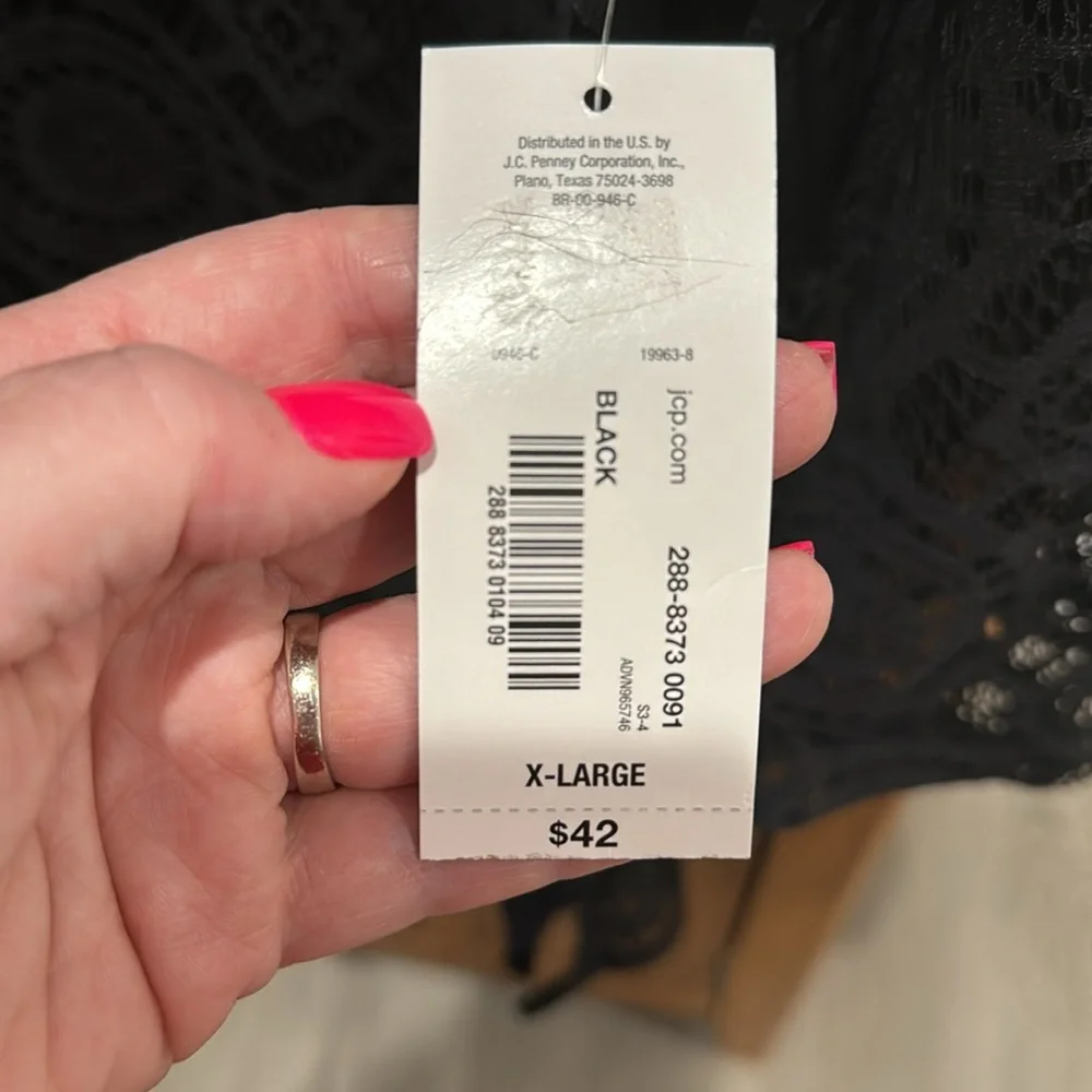 Black Lace pattern, size XL, “a.n.a” brand swimsuit coverup - Picture 3 of 4